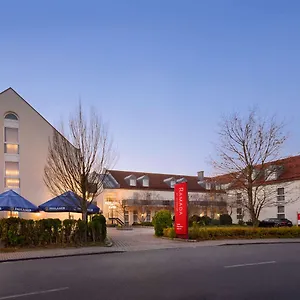 *** Отель Ramada By Wyndham Muenchen Airport Германия