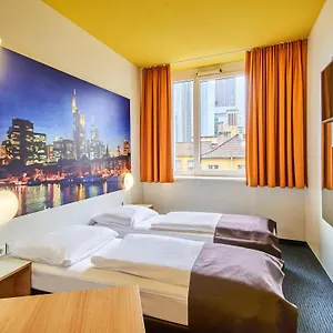 *** Отель B&B Hotel Frankfurt-Hbf Германия